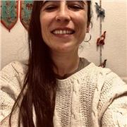 Soy profesora de yoga, hatha yoga, yoga nidra y meditaciones. Para todas las edades. No se necesita conocimiento previo